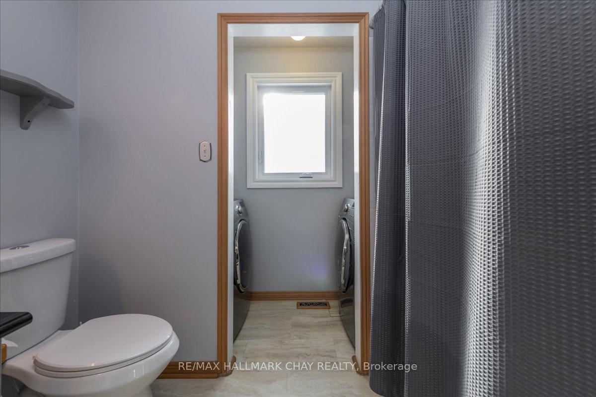 Photo 19 of 2286 25th Side Road, Innisfil, Alcona — HOMEH