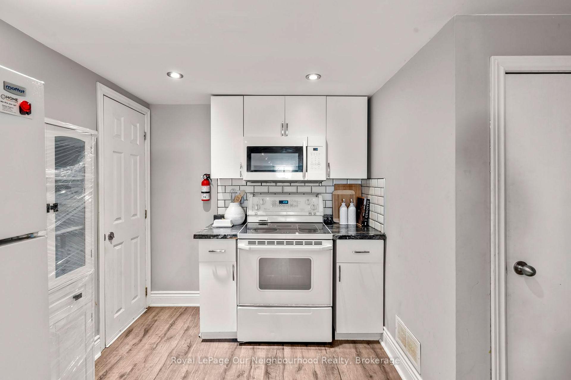 Photo 16 of Unit Bsmt, 144 Thickson Road N, Whitby, Blue Grass Meadows — HOMEH