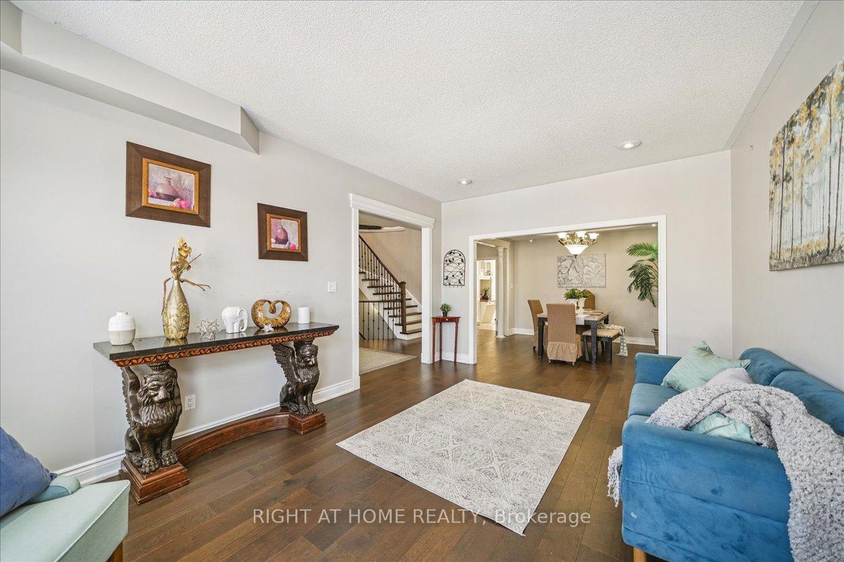 Photo 6 of 118 Bowles Drive, Ajax, Central West — HOMEH