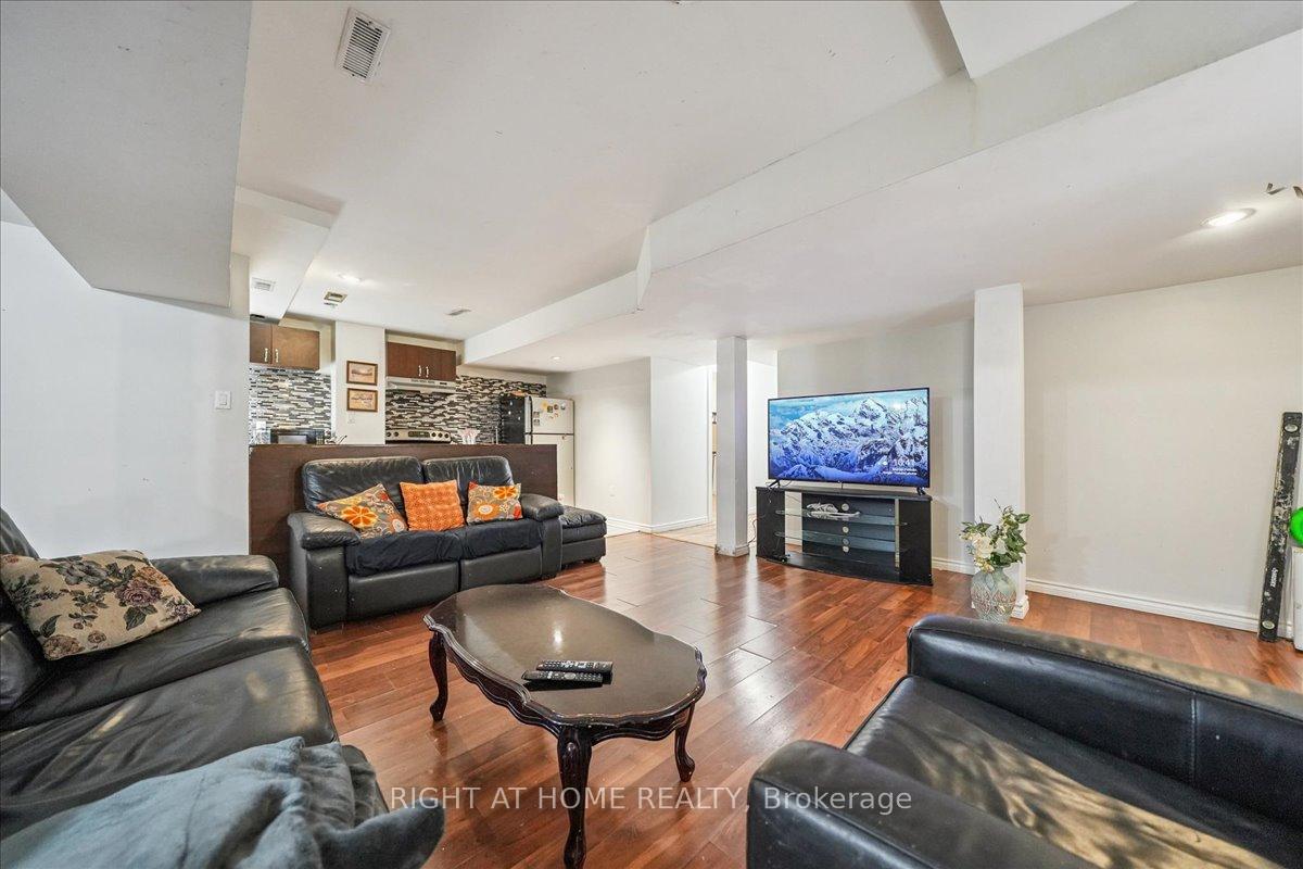 Photo 33 of 118 Bowles Drive, Ajax, Central West — HOMEH