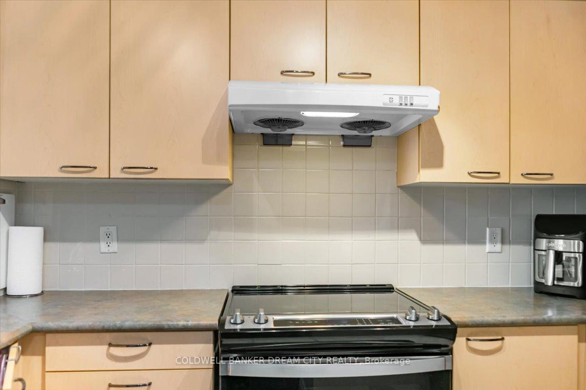 Photo 15 of Unit 723, 62 Suncrest Boulevard, Markham, Commerce Valley — HOMEH