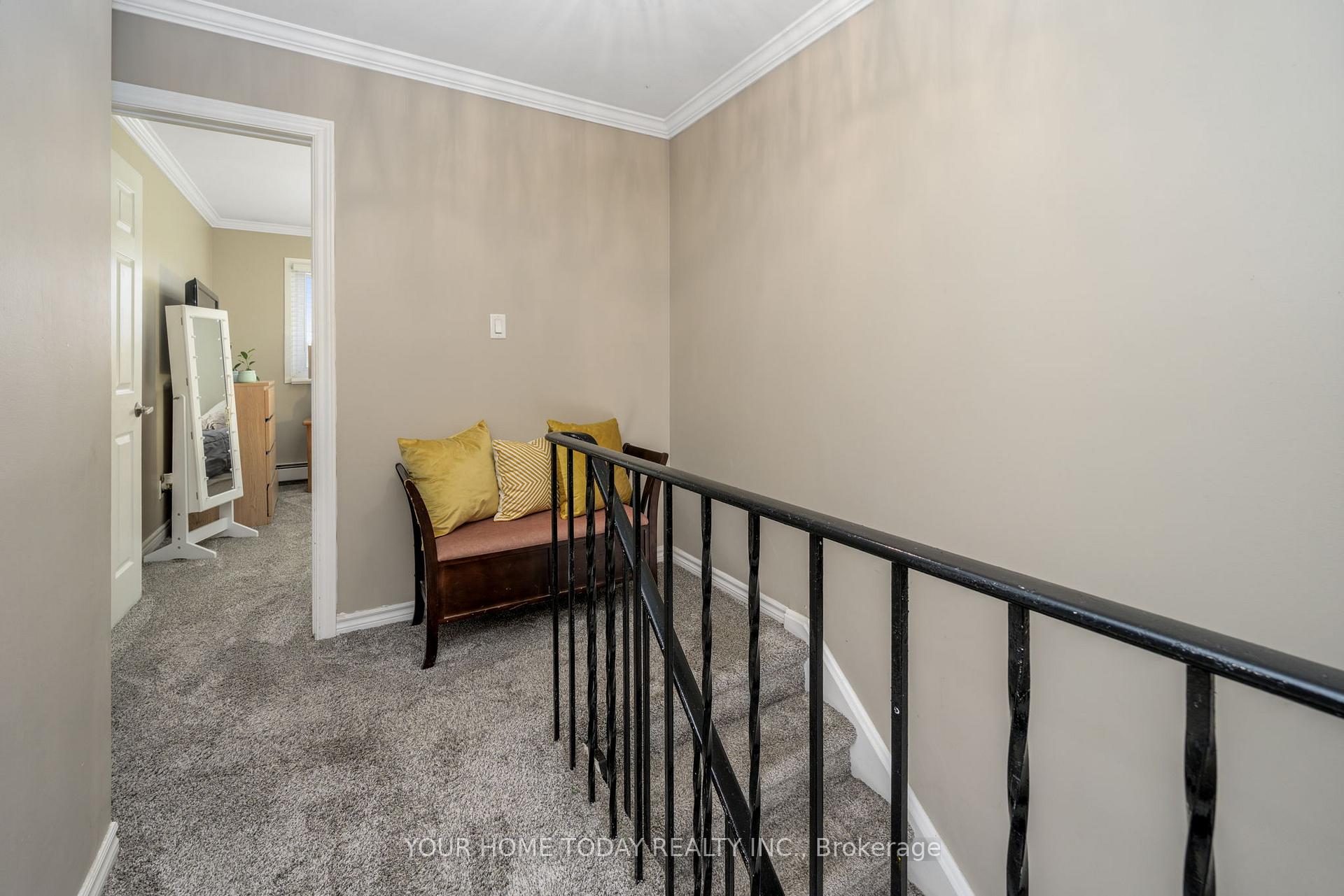 Photo 16 of Unit 16, 20 Mountainview Road S, Halton Hills, Georgetown — HOMEH
