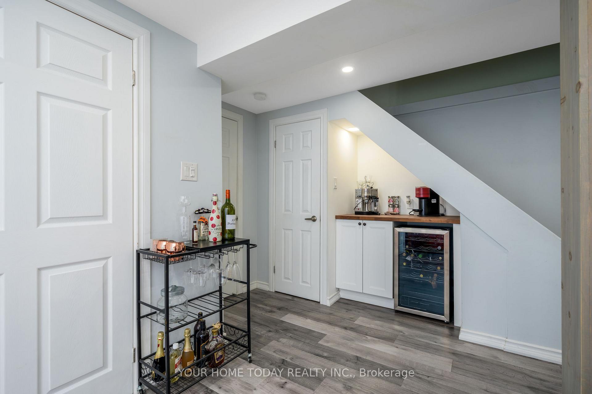 Photo 29 of Unit 16, 20 Mountainview Road S, Halton Hills, Georgetown — HOMEH