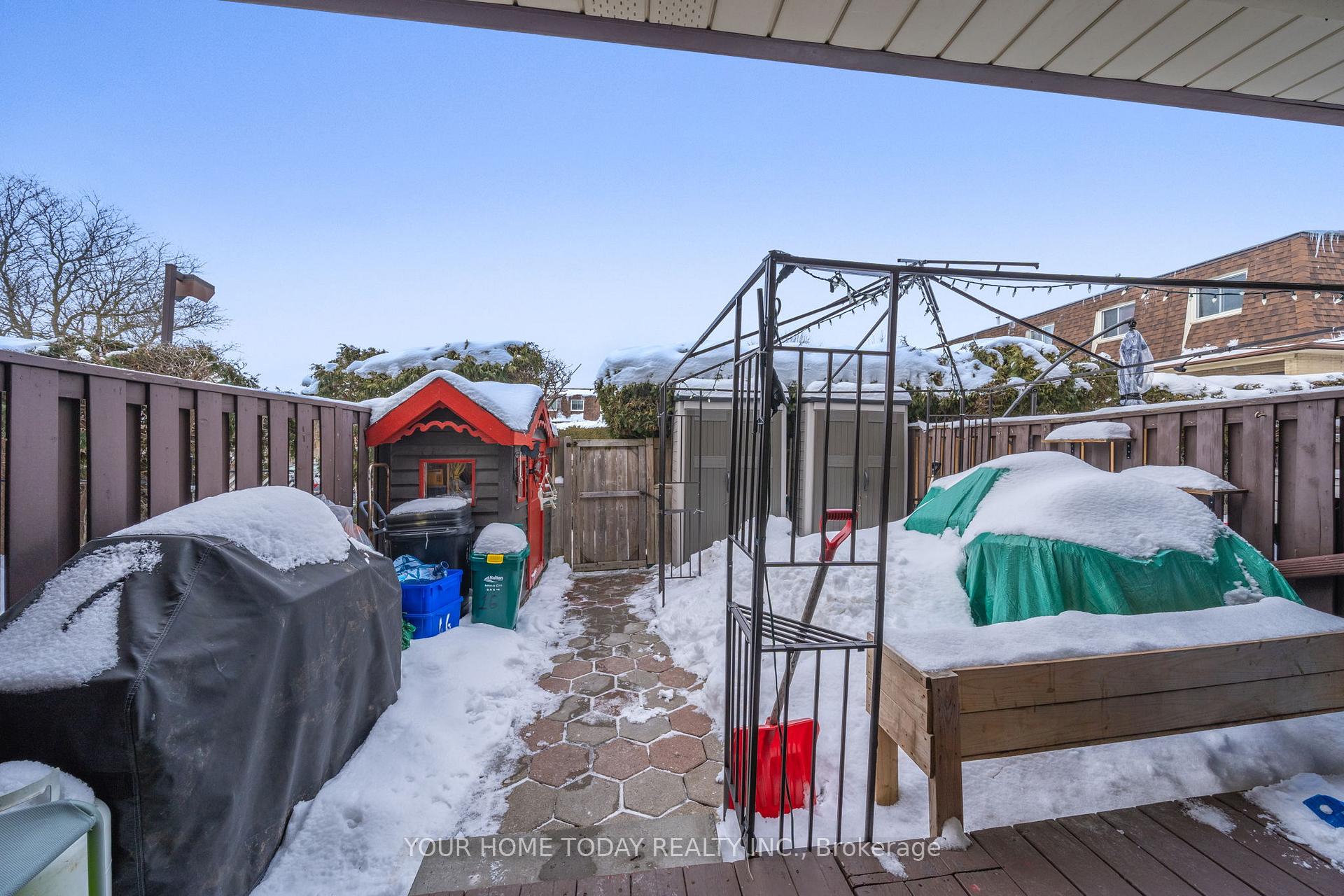 Photo 33 of Unit 16, 20 Mountainview Road S, Halton Hills, Georgetown — HOMEH
