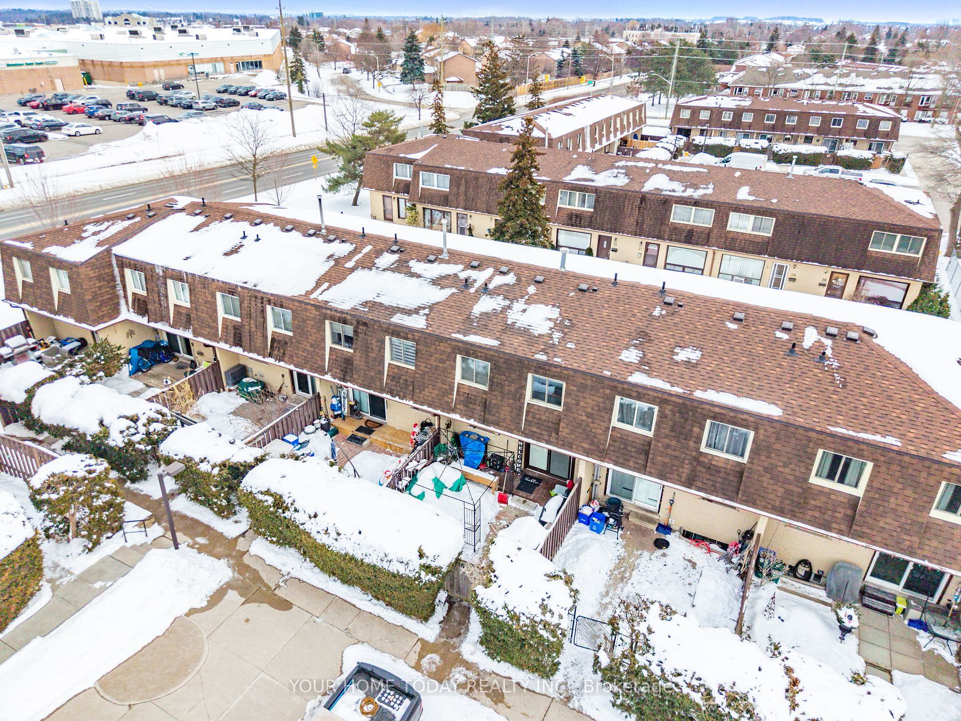Photo 35 of Unit 16, 20 Mountainview Road S, Halton Hills, Georgetown — HOMEH