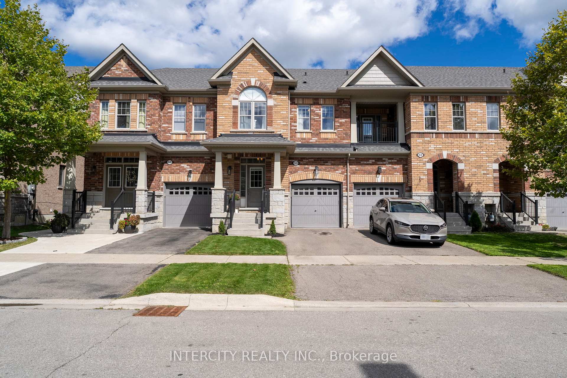 Photo 3 of 59 Morra Avenue, Caledon, Bolton East — HOMEH
