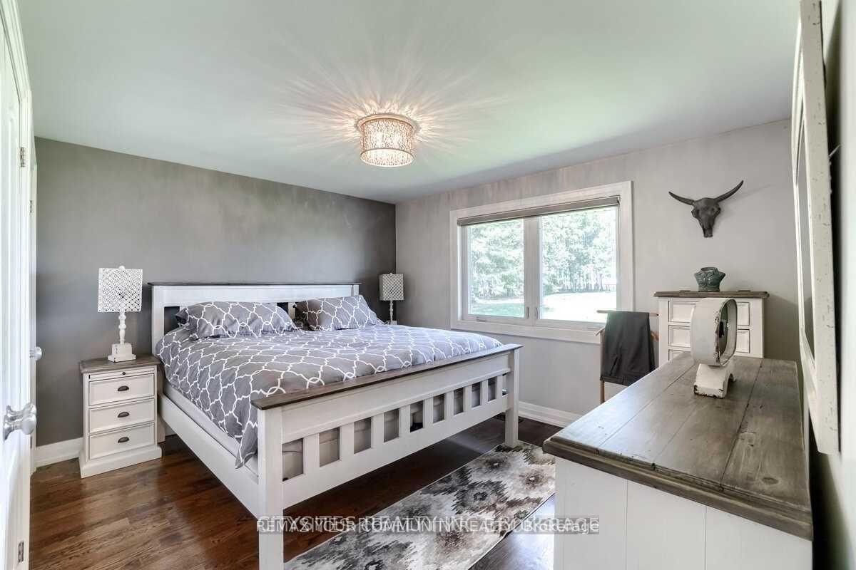 Photo 8 of 5890 15th Side Road, King, Schomberg — HOMEH