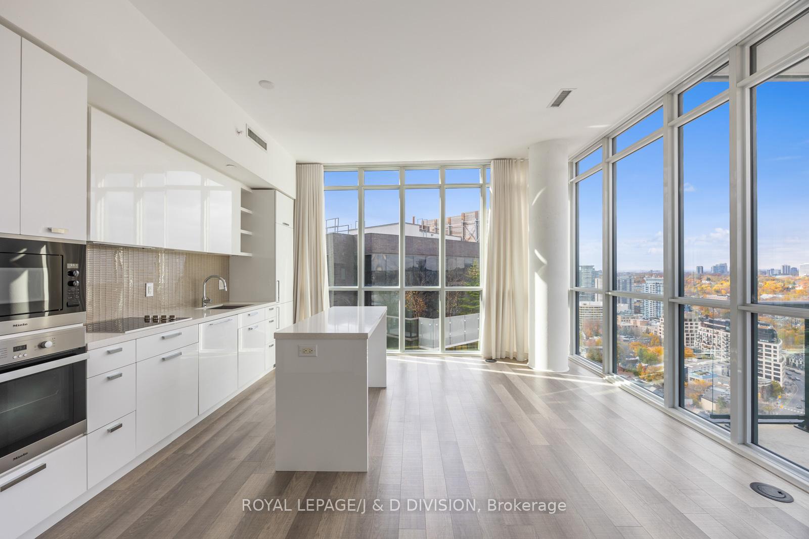 Photo 8 of Unit 2702, 32 Davenport Road, Toronto, The Annex — HOMEH