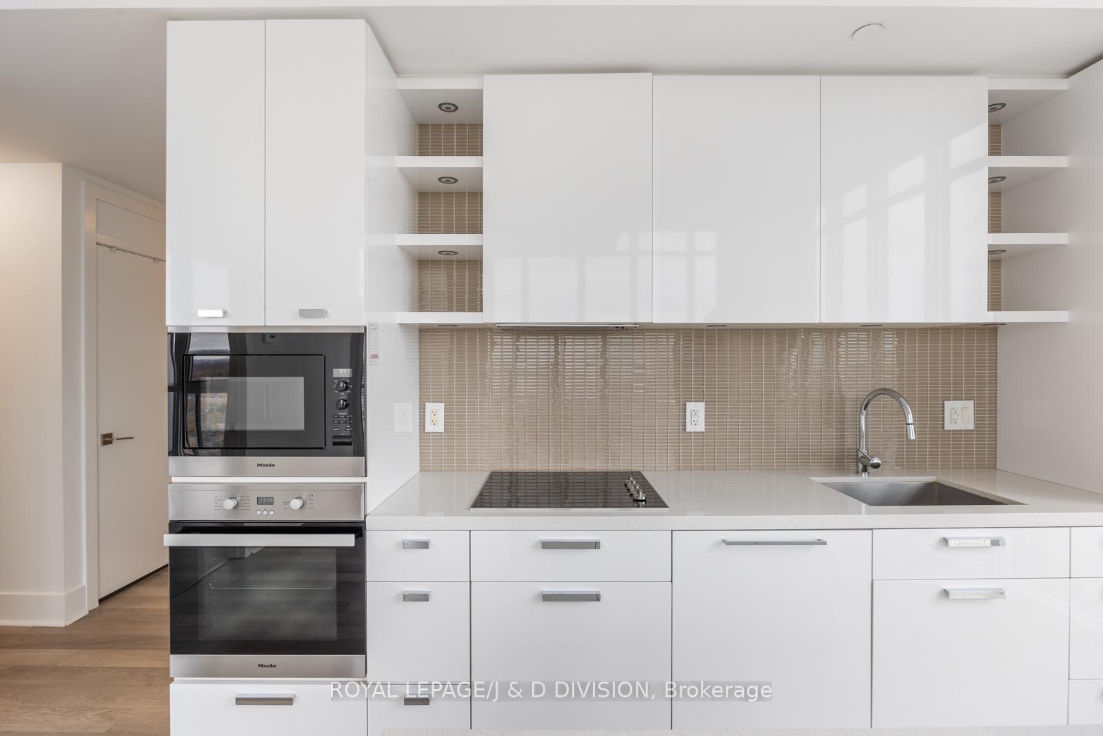 Photo 11 of Unit 2702, 32 Davenport Road, Toronto, The Annex — HOMEH