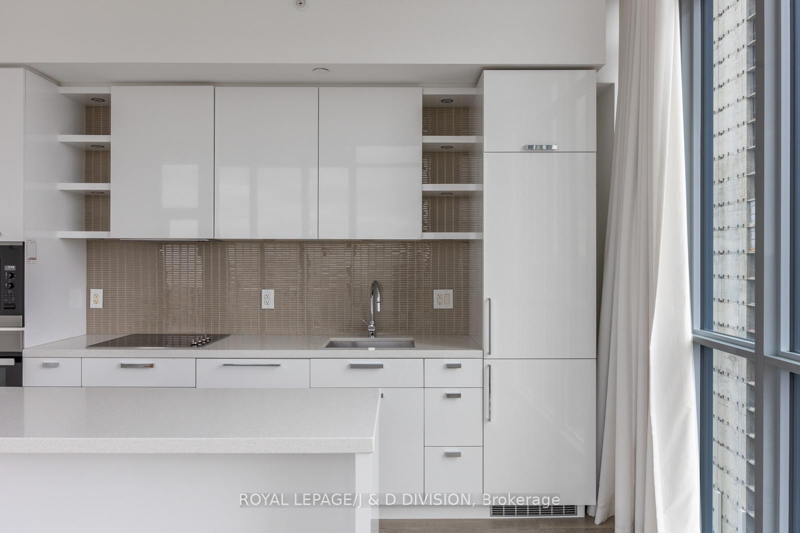 Photo 12 of Unit 2702, 32 Davenport Road, Toronto, The Annex — HOMEH