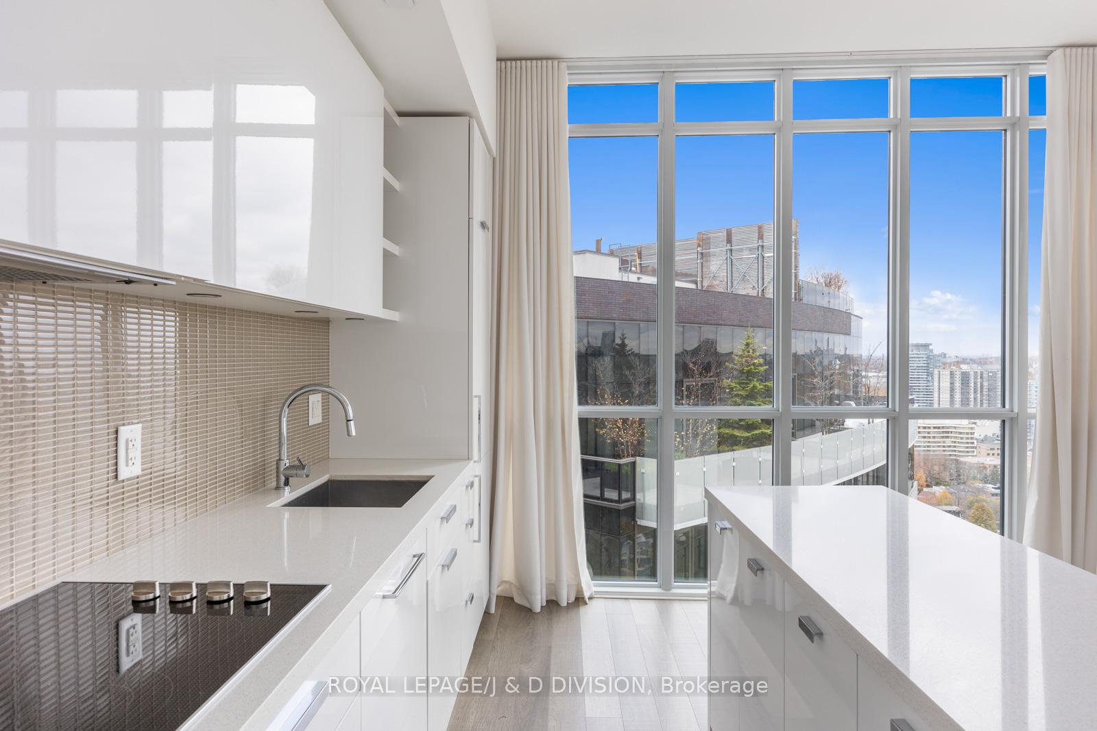 Photo 15 of Unit 2702, 32 Davenport Road, Toronto, The Annex — HOMEH