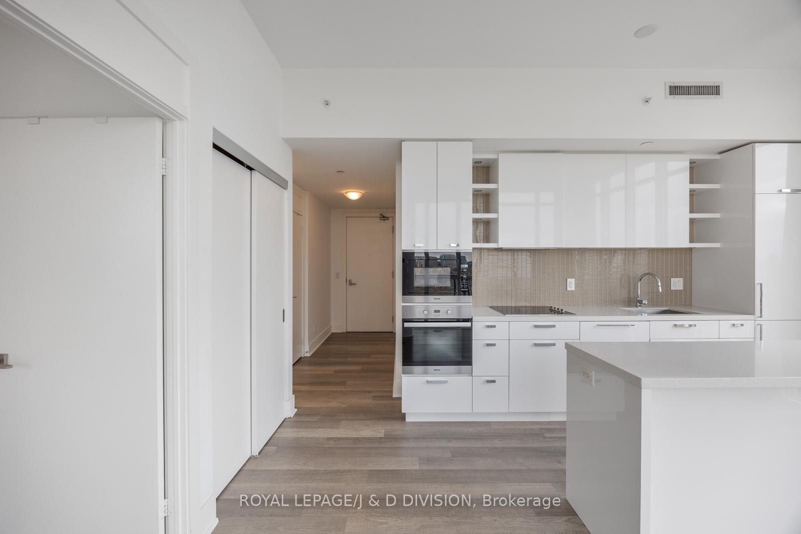 Photo 16 of Unit 2702, 32 Davenport Road, Toronto, The Annex — HOMEH