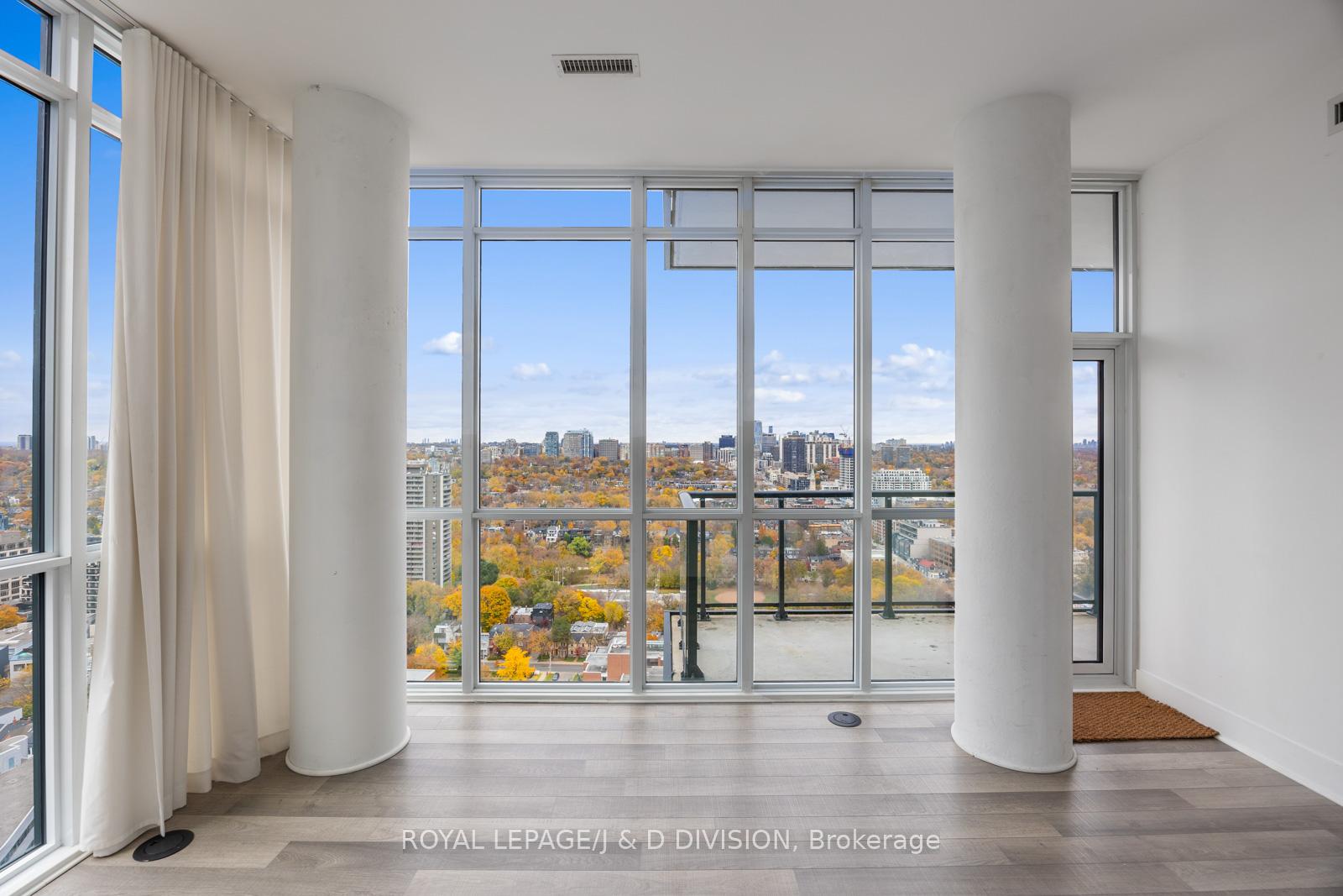 Photo 18 of Unit 2702, 32 Davenport Road, Toronto, The Annex — HOMEH