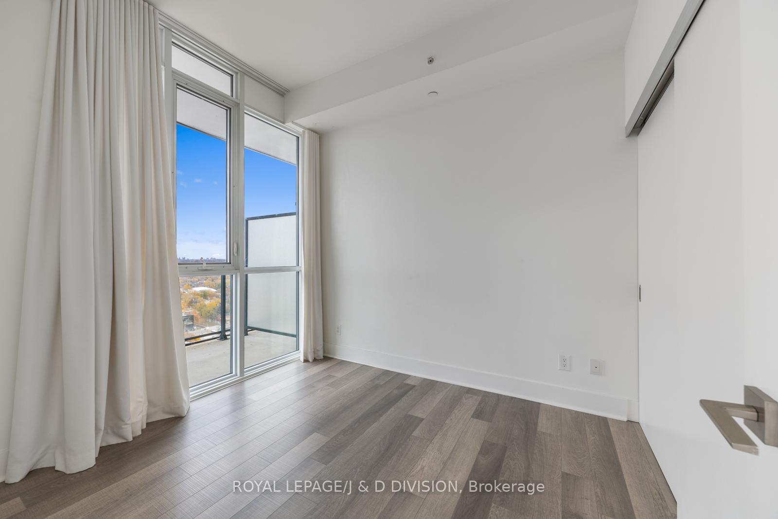 Photo 20 of Unit 2702, 32 Davenport Road, Toronto, The Annex — HOMEH