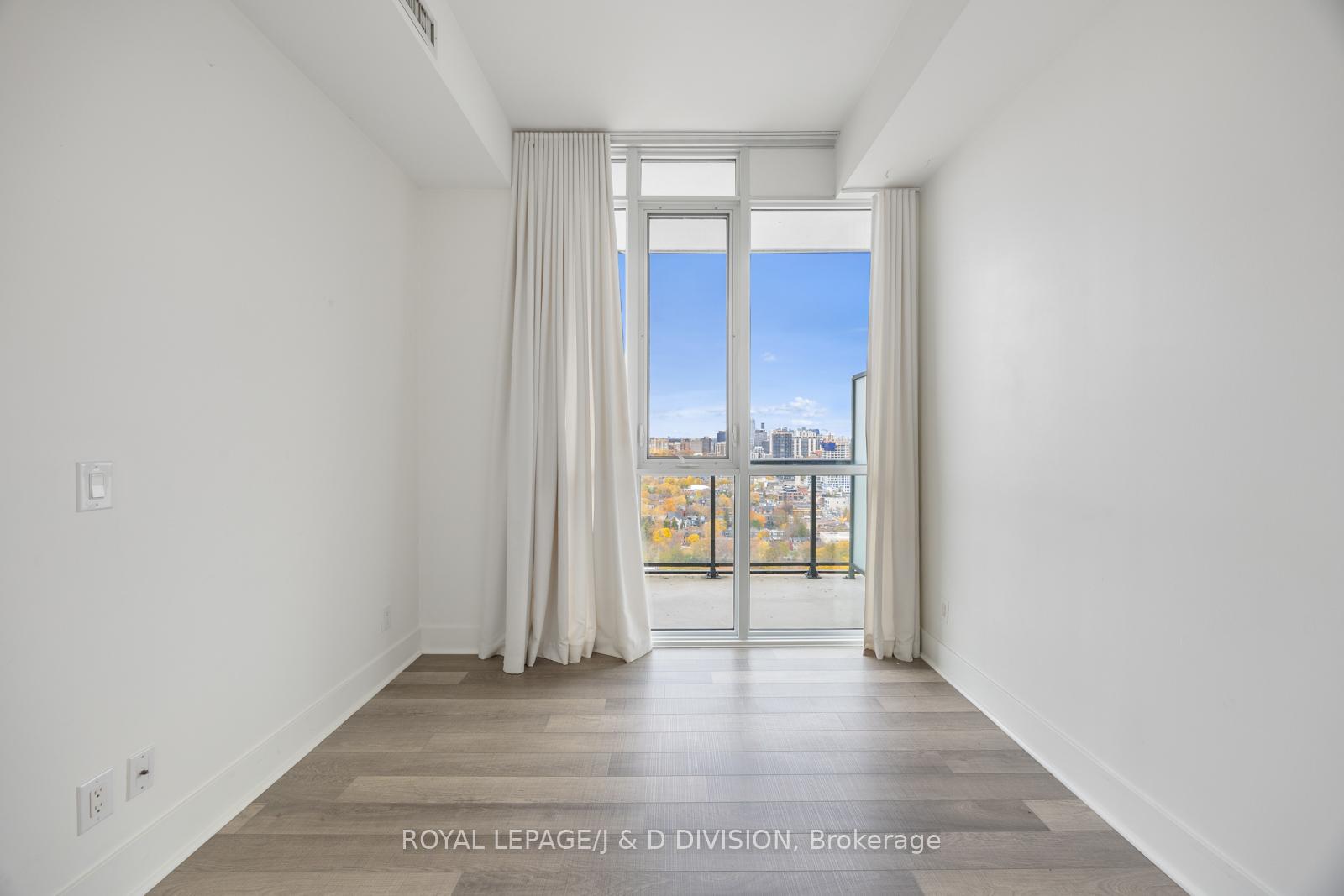 Photo 21 of Unit 2702, 32 Davenport Road, Toronto, The Annex — HOMEH