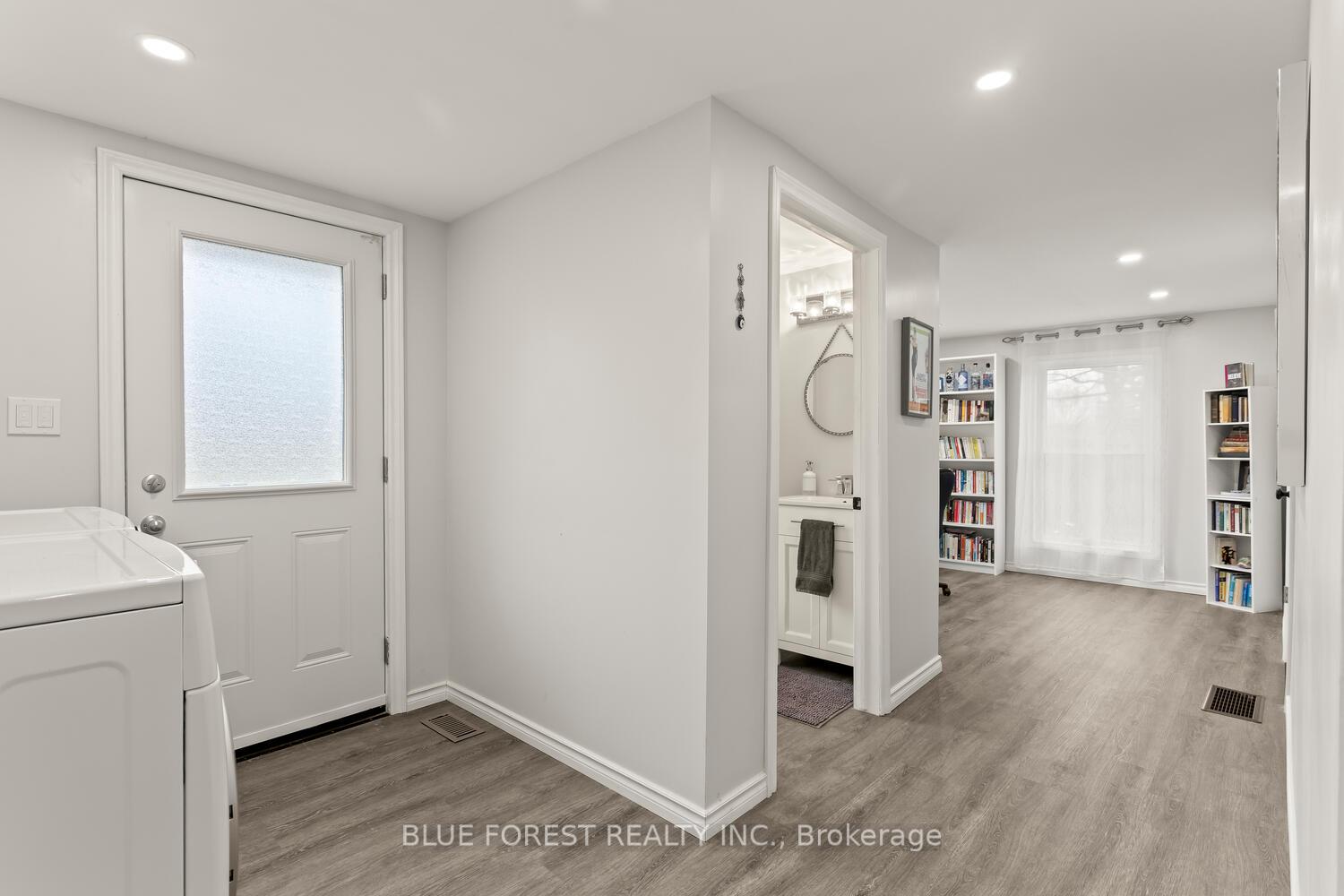 Photo 11 of 1148 Jane Street, West Elgin, West Lorne — HOMEH