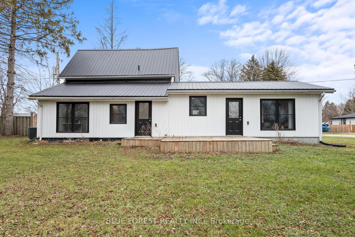 Photo 33 of 1148 Jane Street, West Elgin, West Lorne — HOMEH