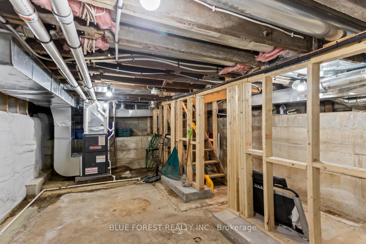 Photo 38 of 1148 Jane Street, West Elgin, West Lorne — HOMEH