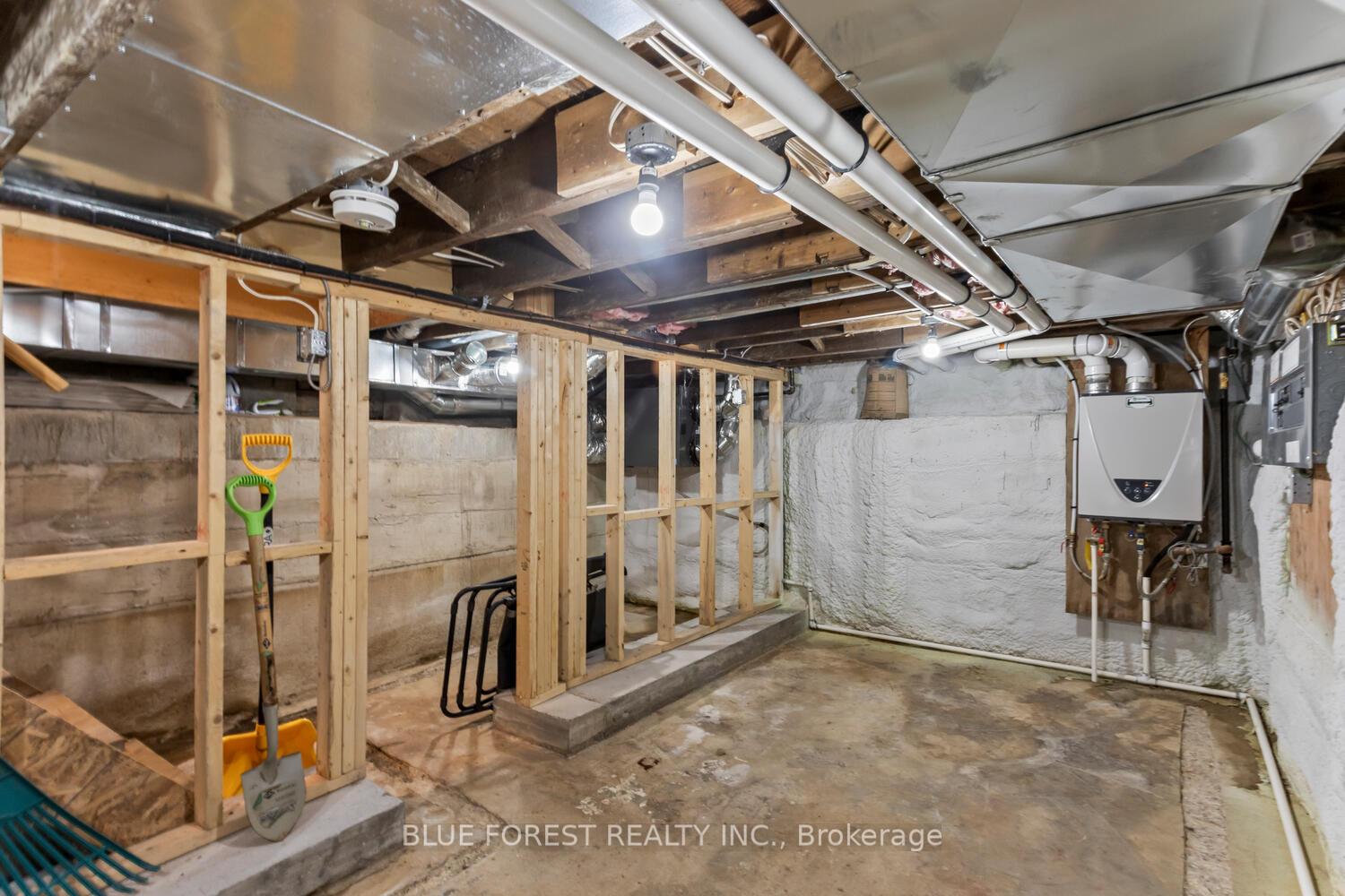 Photo 39 of 1148 Jane Street, West Elgin, West Lorne — HOMEH