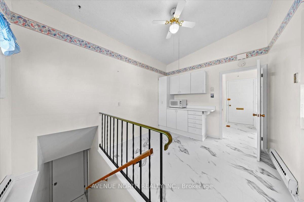 Photo 18 of 24 Parkmount Crescent, Ottawa, Sheahan Estates/Trend Village — HOMEH