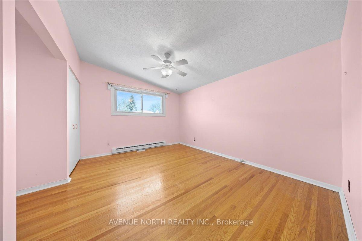 Photo 25 of 24 Parkmount Crescent, Ottawa, Sheahan Estates/Trend Village — HOMEH