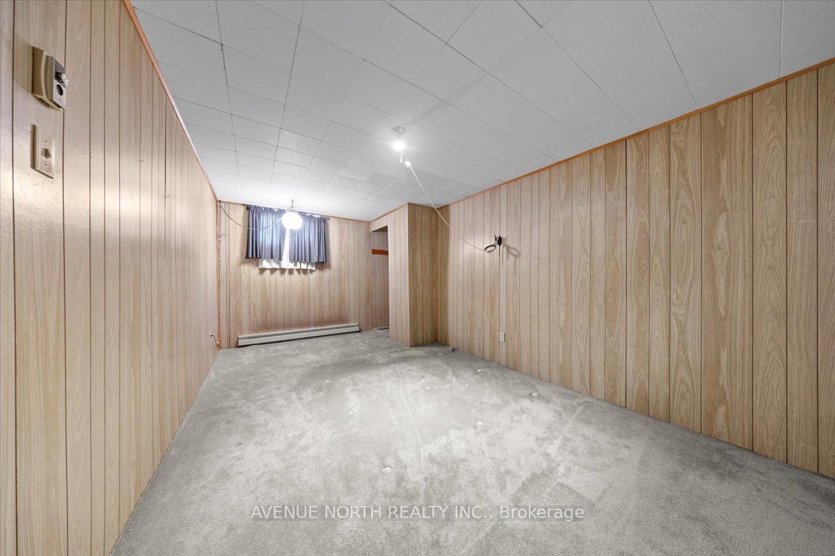 Photo 35 of 24 Parkmount Crescent, Ottawa, Sheahan Estates/Trend Village — HOMEH