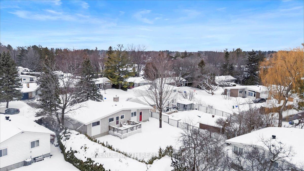 Photo 40 of 24 Parkmount Crescent, Ottawa, Sheahan Estates/Trend Village — HOMEH