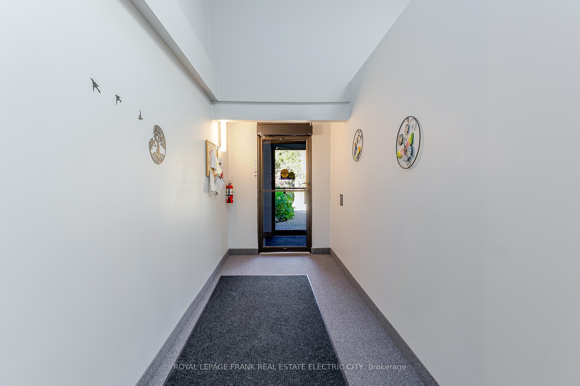 Photo 36 of Unit 30, 36 Champlain Crescent, Peterborough, Northcrest Ward 5 — HOMEH