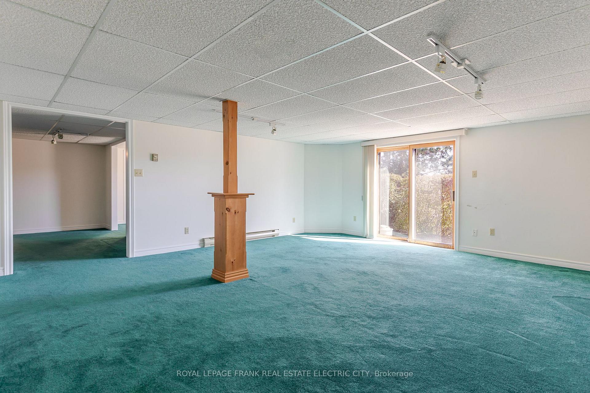 Photo 39 of Unit 30, 36 Champlain Crescent, Peterborough, Northcrest Ward 5 — HOMEH
