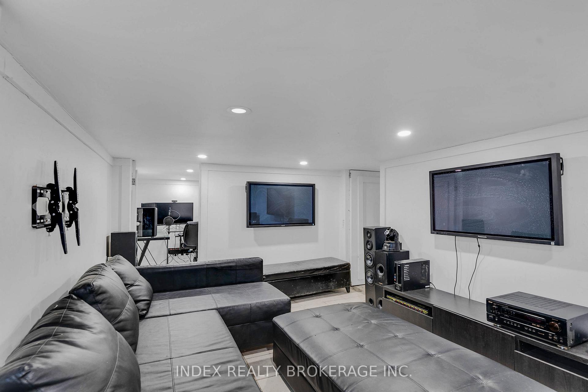 Photo 16 of 86 Gibbons Street, Oshawa, McLaughlin — HOMEH