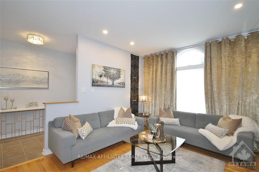 Photo 3 of 4065 Canyon Walk Drive, Ottawa, Riverside South/Gloucester Glen — HOMEH
