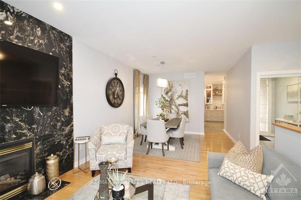 Photo 5 of 4065 Canyon Walk Drive, Ottawa, Riverside South/Gloucester Glen — HOMEH