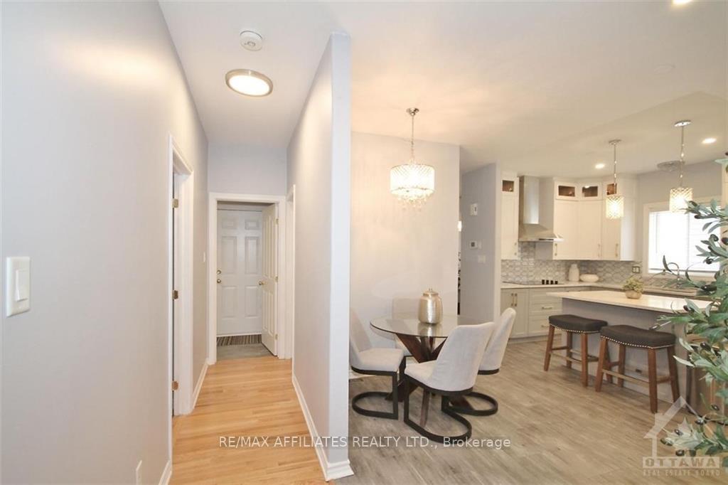 Photo 10 of 4065 Canyon Walk Drive, Ottawa, Riverside South/Gloucester Glen — HOMEH