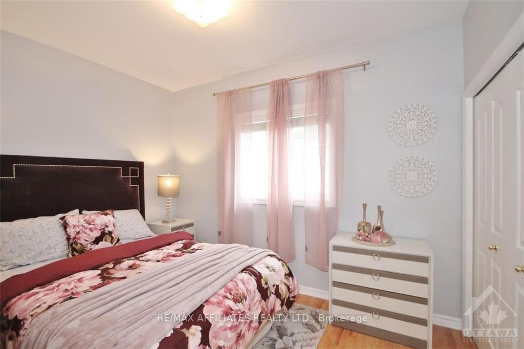 Photo 14 of 4065 Canyon Walk Drive, Ottawa, Riverside South/Gloucester Glen — HOMEH