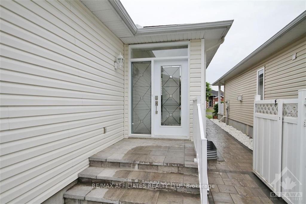 Photo 30 of 4065 Canyon Walk Drive, Ottawa, Riverside South/Gloucester Glen — HOMEH