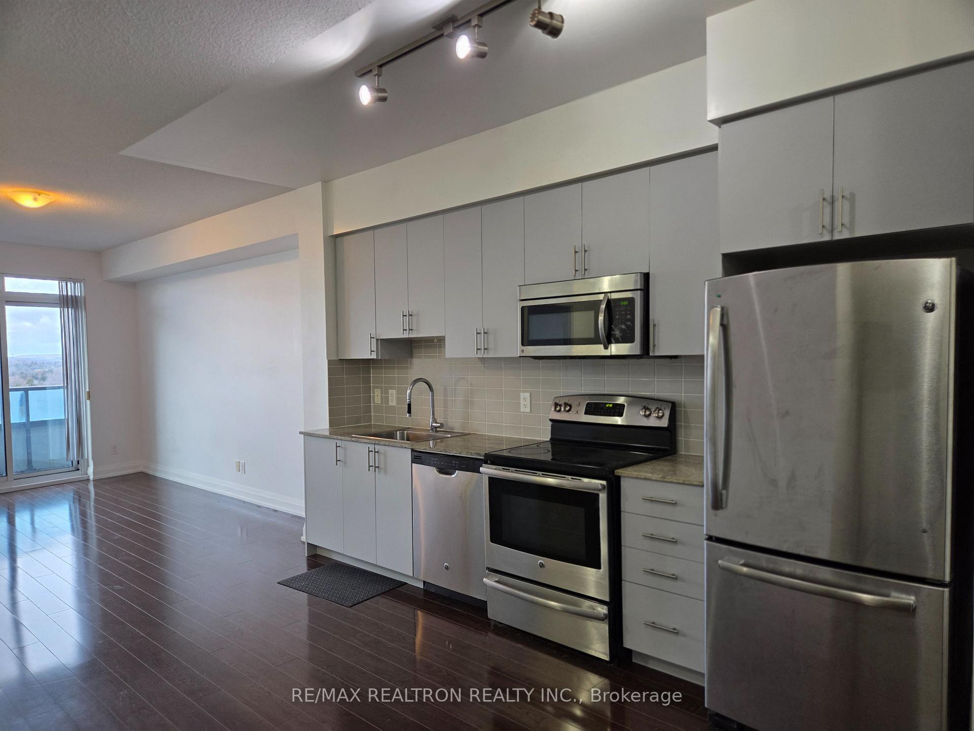 Photo 12 of Unit 523, 7161 Yonge Street, Markham, Grandview — HOMEH
