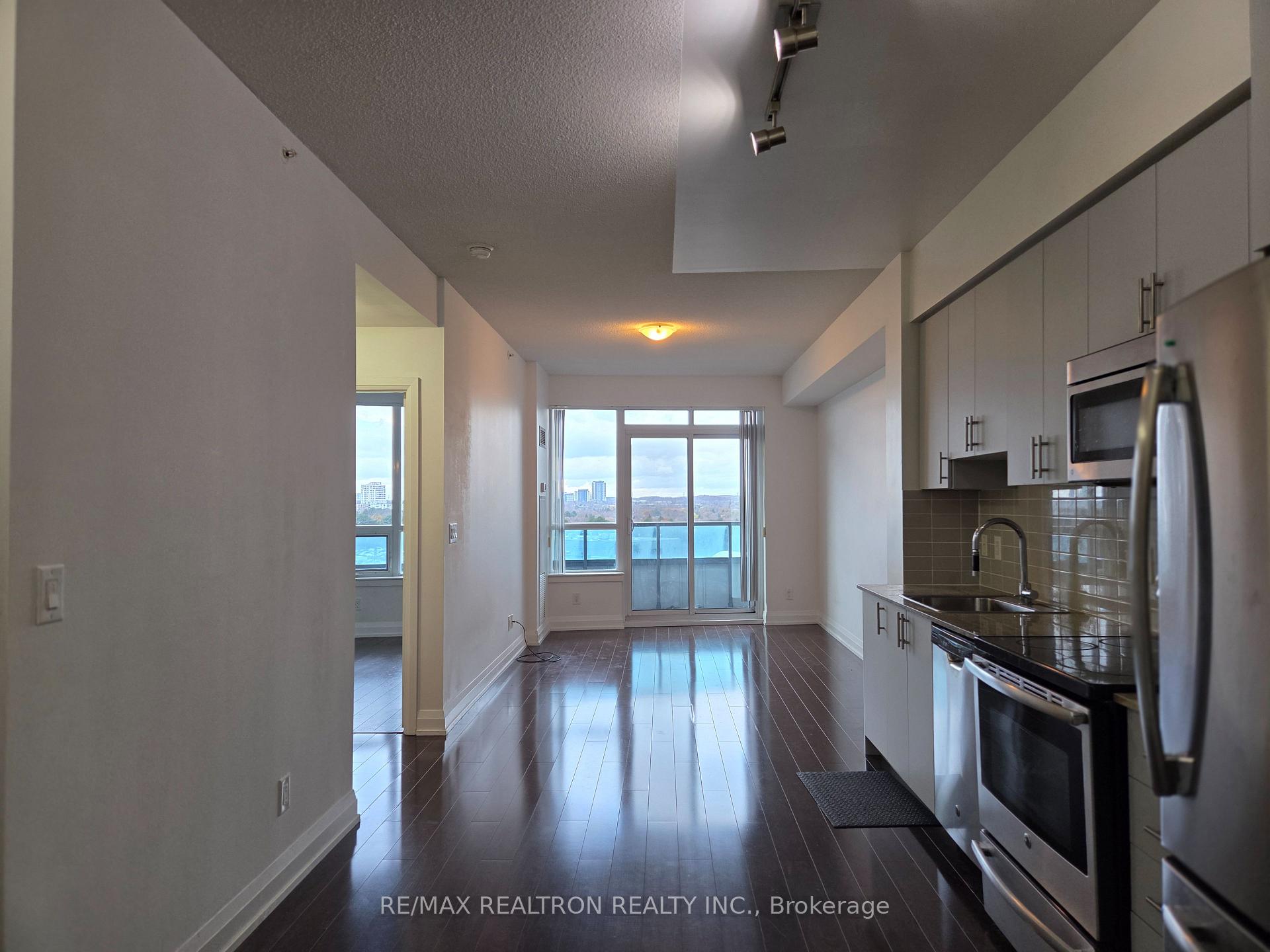 Photo 13 of Unit 523, 7161 Yonge Street, Markham, Grandview — HOMEH