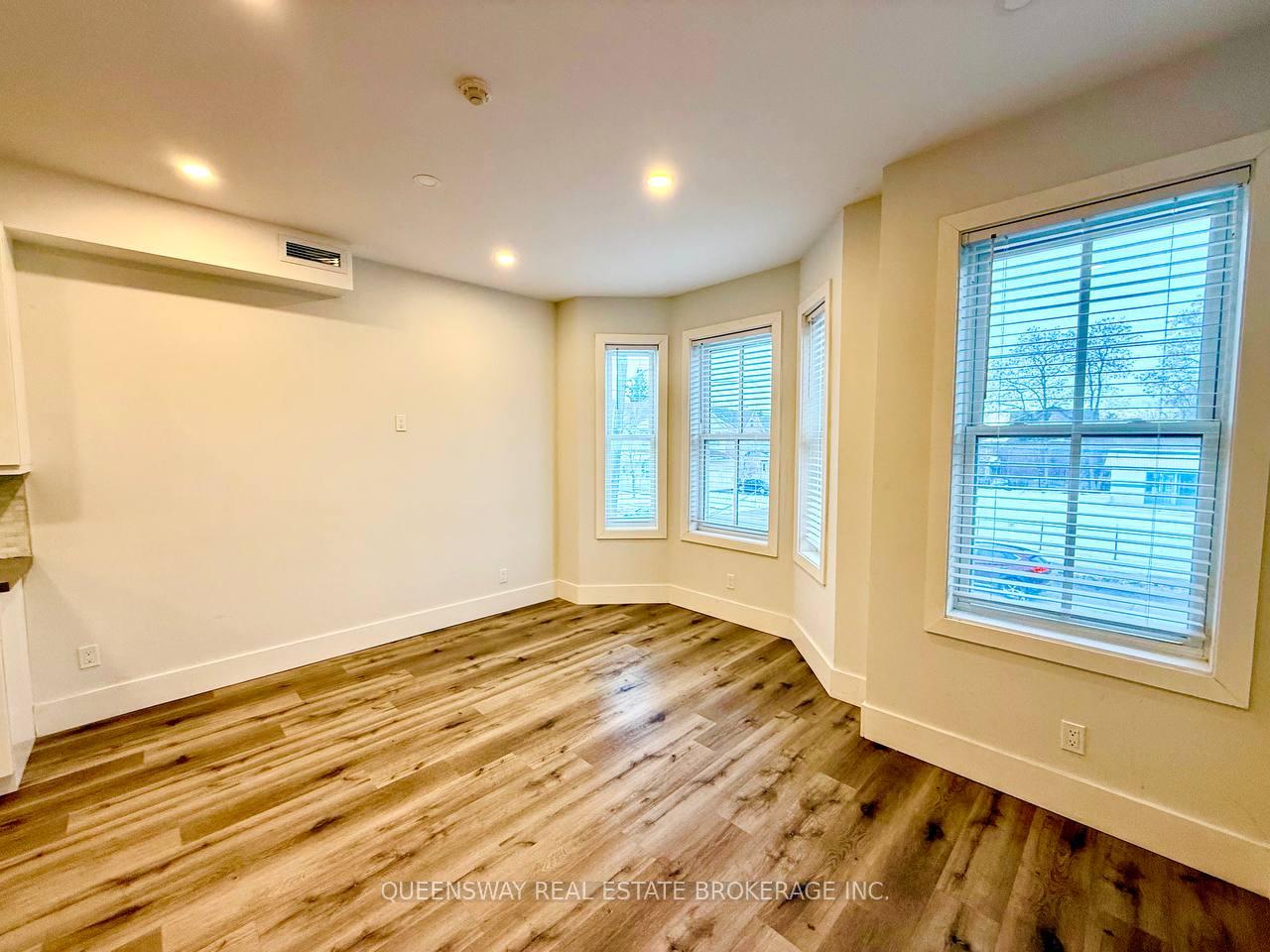 Photo 17 of Unit 2B, 352 Main Street N, Markham, Old Markham Village — HOMEH