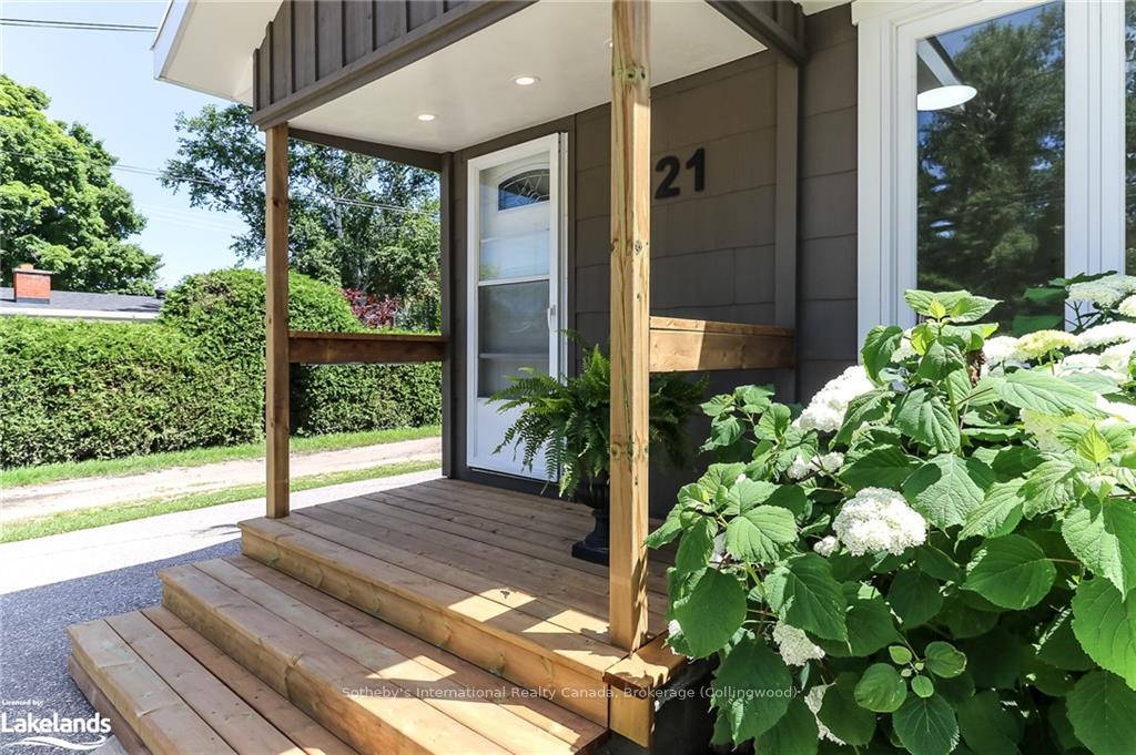 Photo 2 of 121 Birch Street, Collingwood — HOMEH