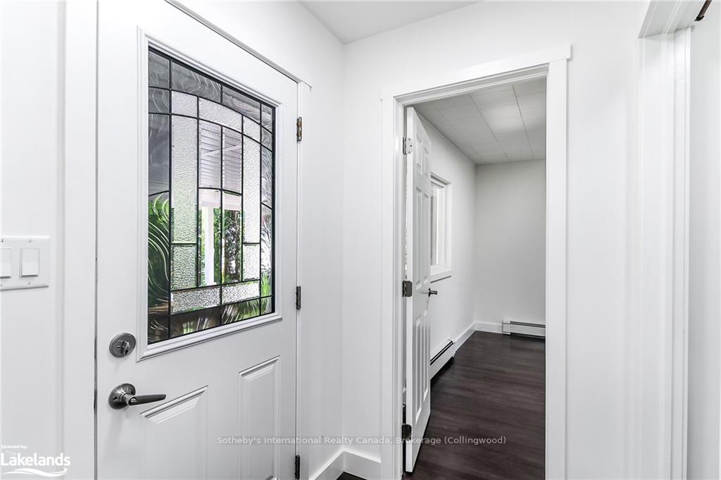 Photo 13 of 121 Birch Street, Collingwood — HOMEH