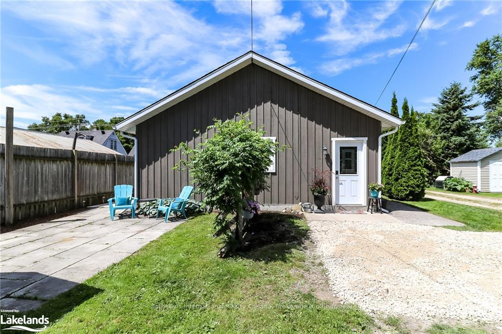 Photo 28 of 121 Birch Street, Collingwood — HOMEH