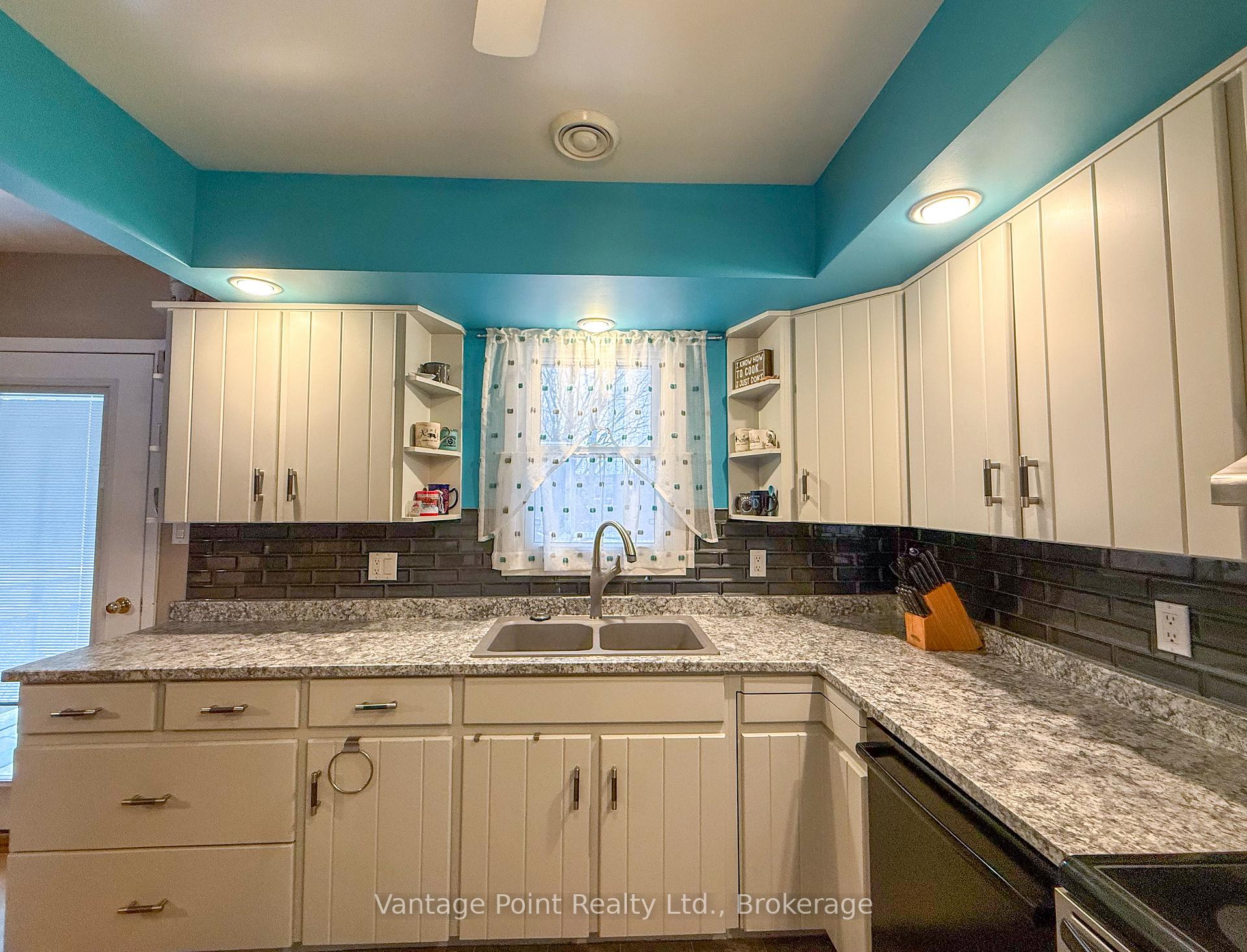 Photo 9 of 154 15th Ave Close, Hanover — HOMEH