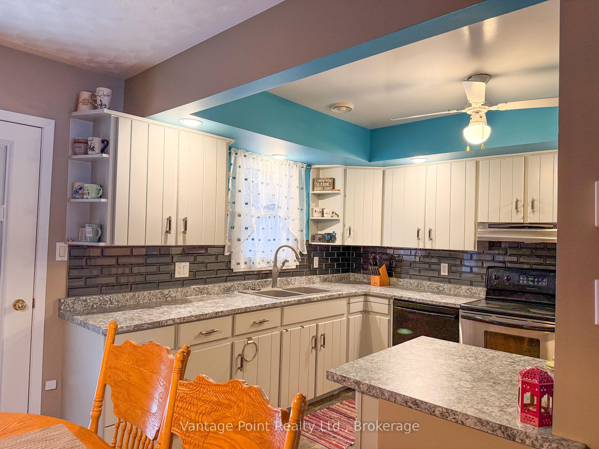 Photo 7 of 154 15th Ave Close, Hanover — HOMEH