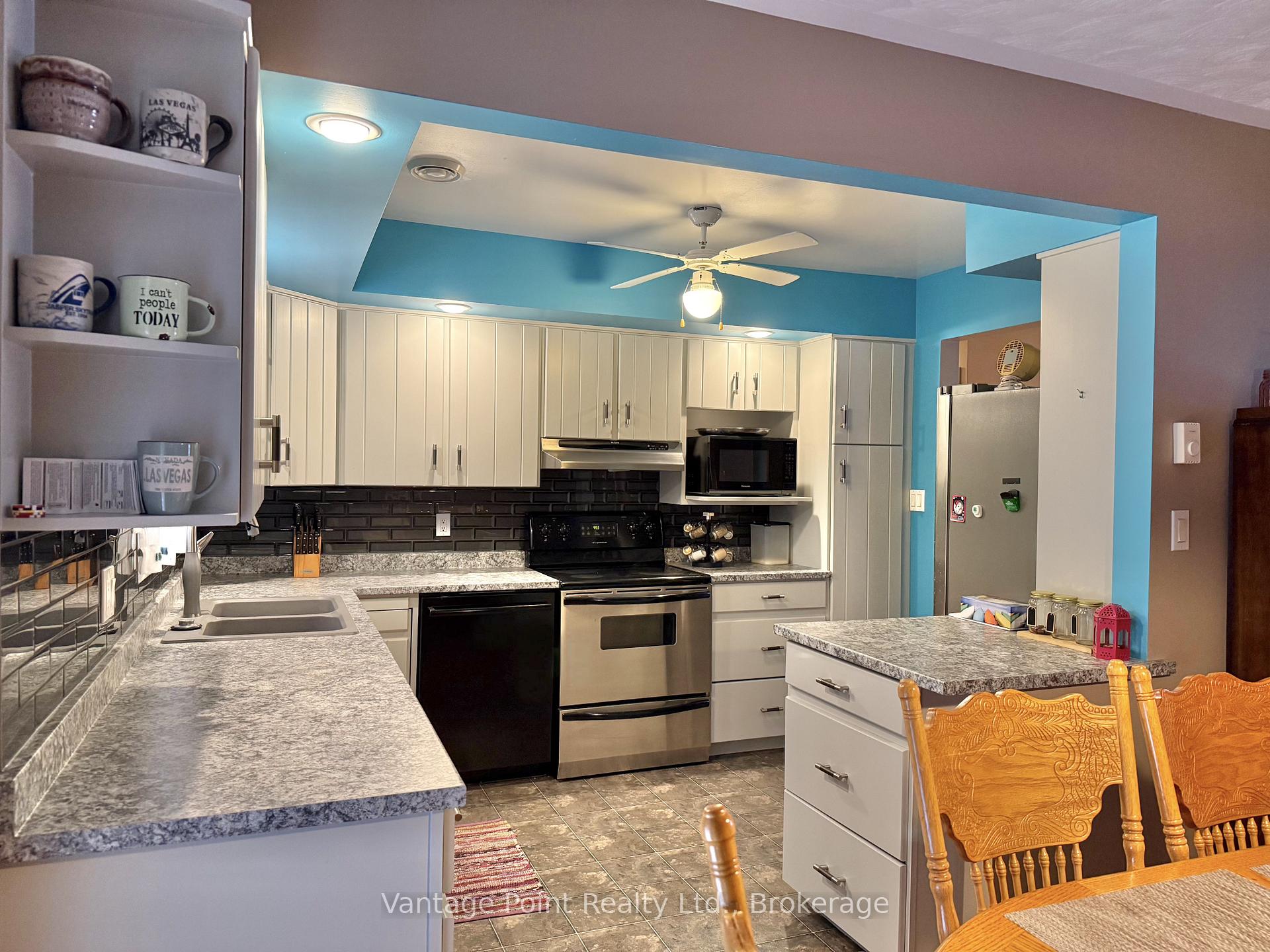 Photo 6 of 154 15th Ave Close, Hanover — HOMEH
