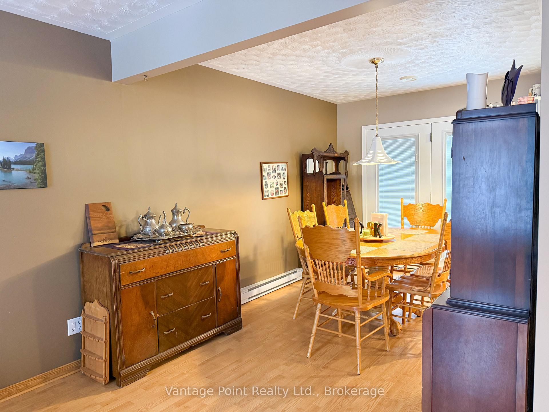 Photo 10 of 154 15th Ave Close, Hanover — HOMEH