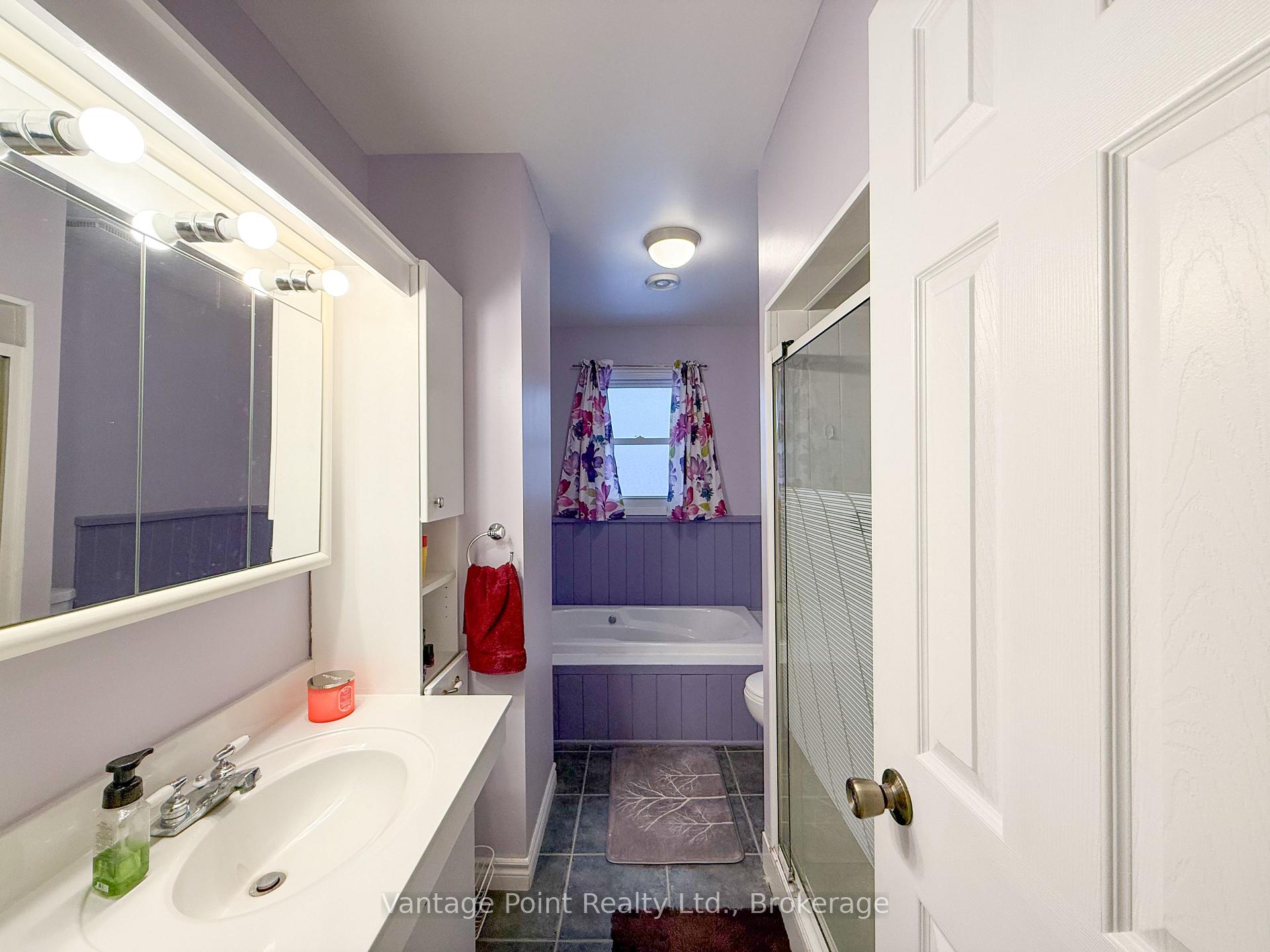 Photo 15 of 154 15th Ave Close, Hanover — HOMEH