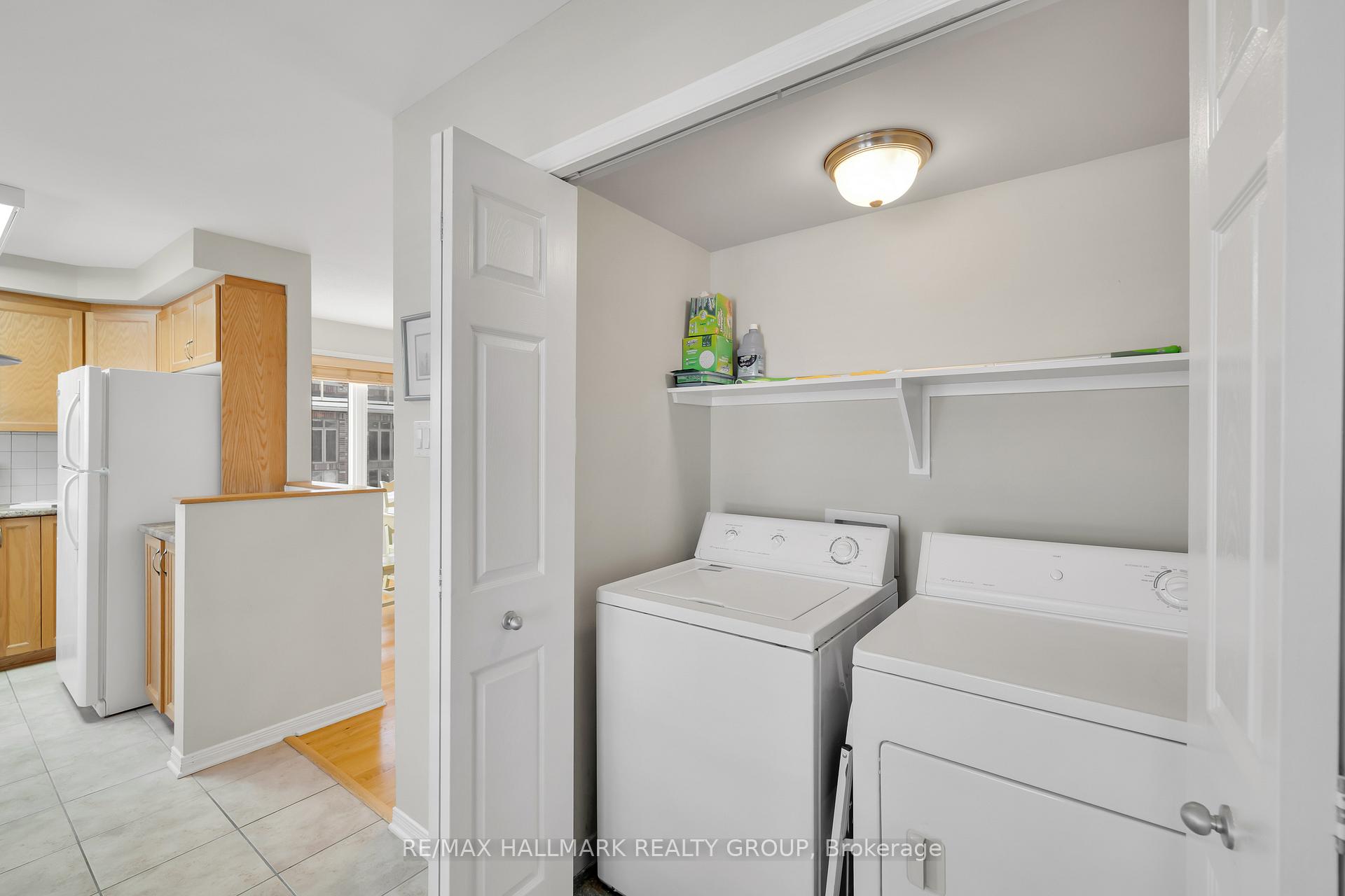 Photo 24 of Unit 4, 577 Reardon Private, Ottawa, Heron Gate/Industrial Park — HOMEH