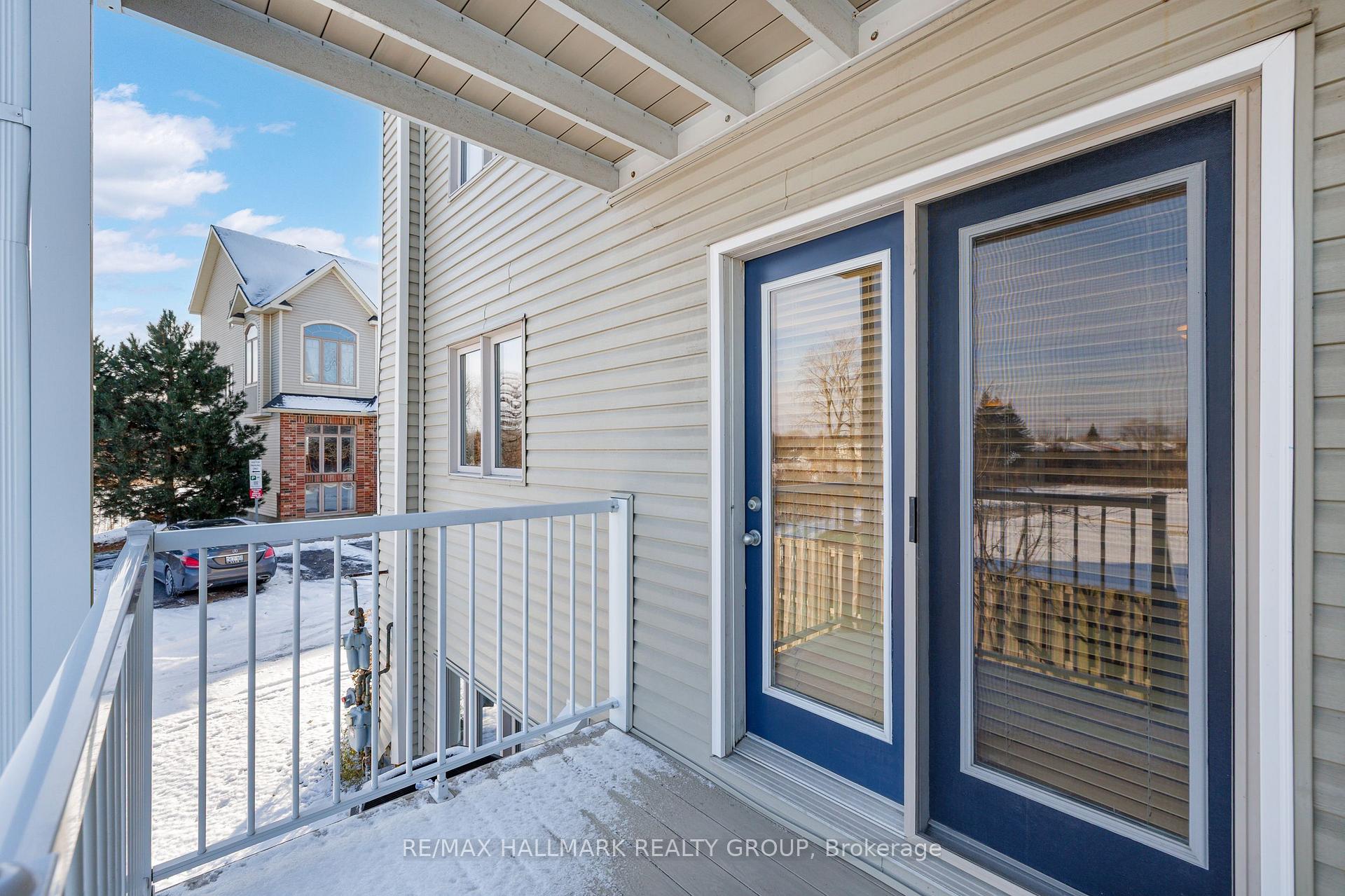 Photo 44 of Unit 4, 577 Reardon Private, Ottawa, Heron Gate/Industrial Park — HOMEH