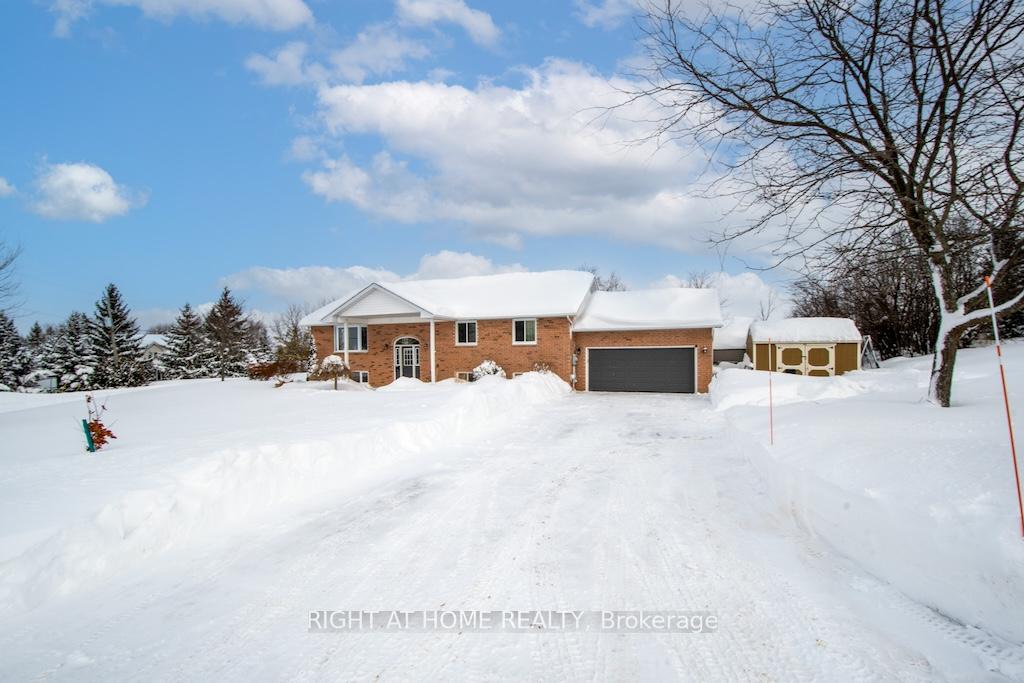 Photo 1 of 10 Kalman Drive, Cavan Monaghan, Cavan Twp — HOMEH