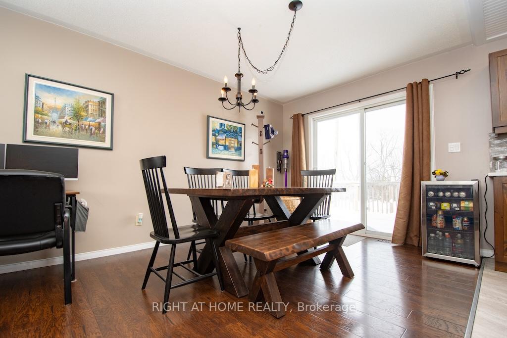 Photo 7 of 10 Kalman Drive, Cavan Monaghan, Cavan Twp — HOMEH